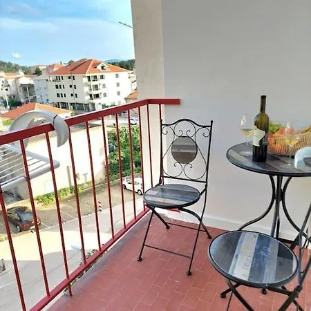 Apartment Orla